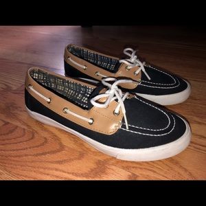 Tommy Hilfiger slip on’s Navy blue